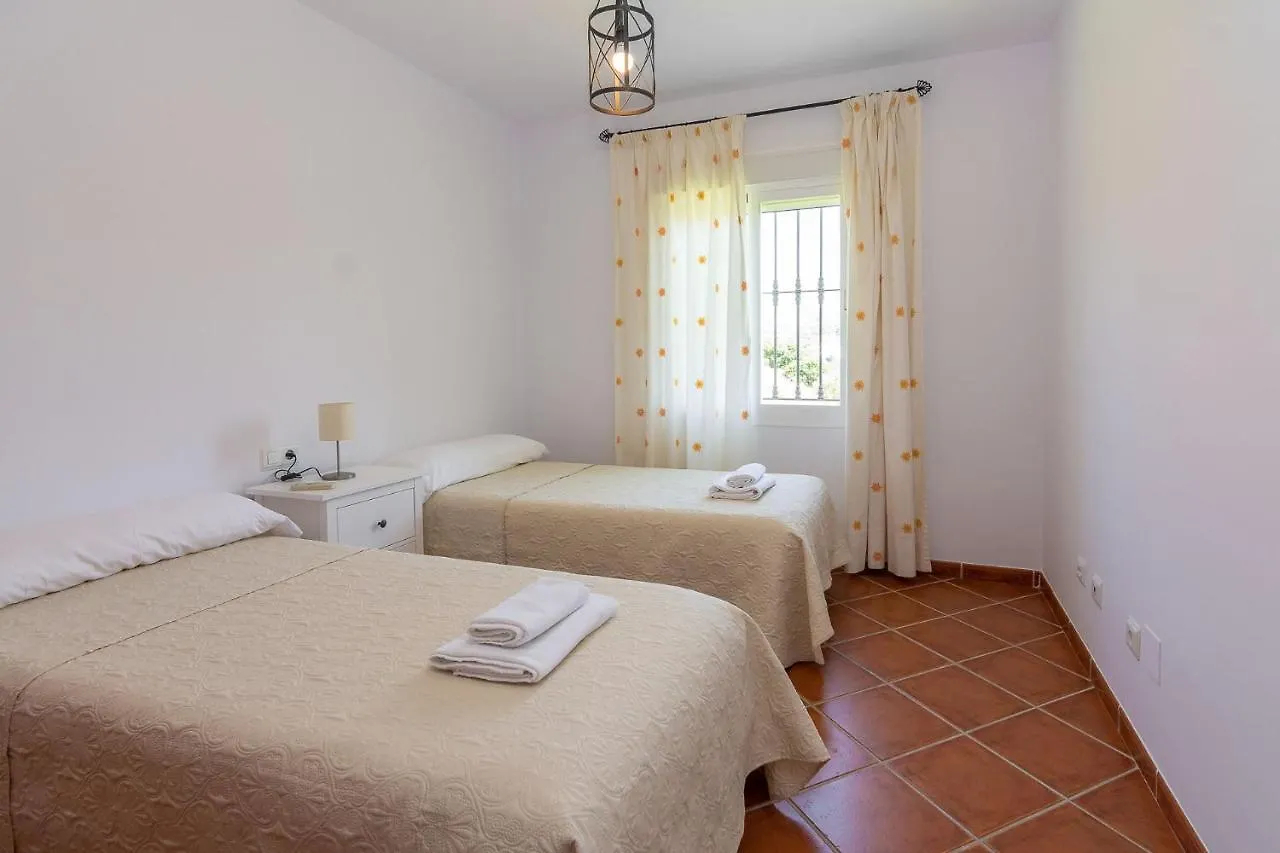 Villa Andalucia: Cerca De Todo, Intimidad Y Espacio Nerja