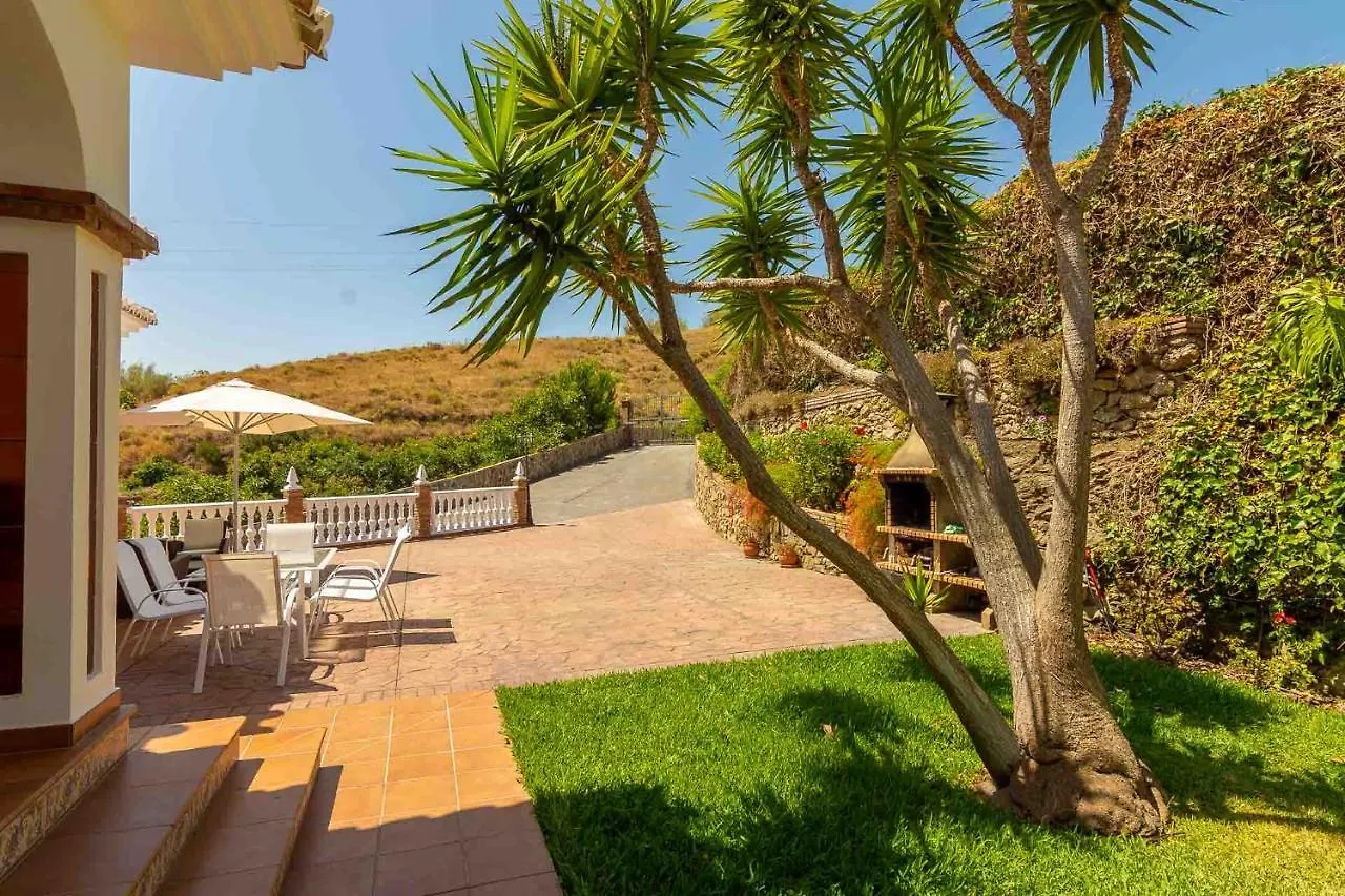 Villa Andalucia: Cerca De Todo, Intimidad Y Espacio Nerja
